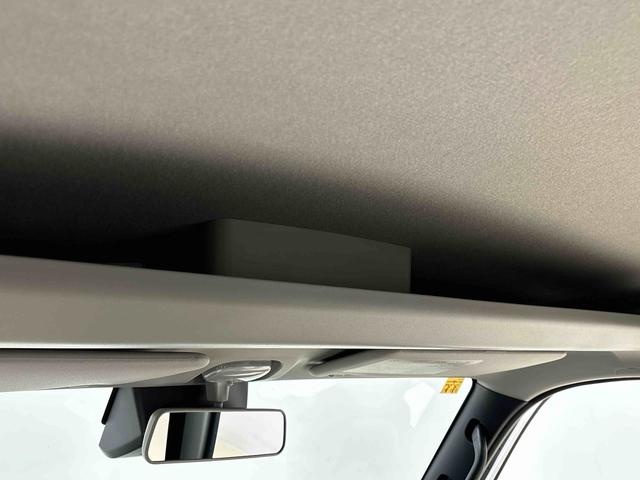 ハイゼットカーゴＤＸ　４ＷＤキーレスエントリーキーレスエントリー　マニュアルエアコン　運転席・助手席パワーウインドウ　オートライト　ハンド式サイドブレーキ　ハロゲンヘッドライト　アイドリングストップ機能　　　テンパータイヤ（広島県）の中古車