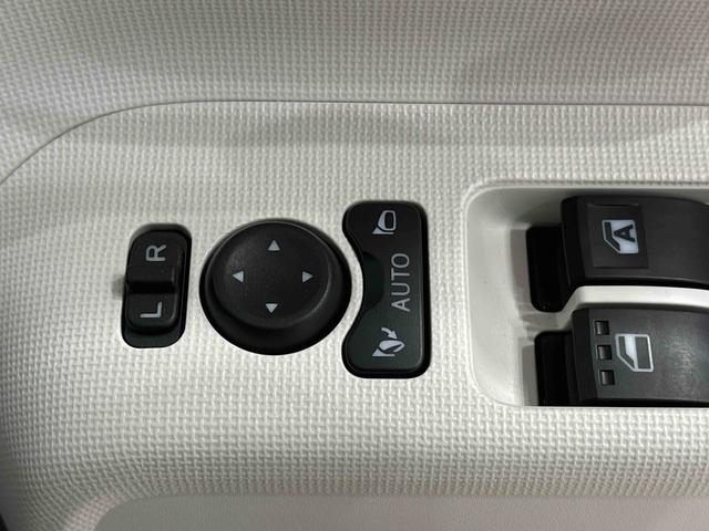 ムーヴキャンバスストライプスＧ　　ナビ付　バックモニター　ＬＥＤヘッドライトＬＥＤオートライト・フォグランプ　電動パーキングブレーキ　プッシュボタンスタート　セキュリティアラーム　バックカメラ　両側パワースライドドアウエルカムオープン機能　オート電動格納式ドアミラー（広島県）の中古車