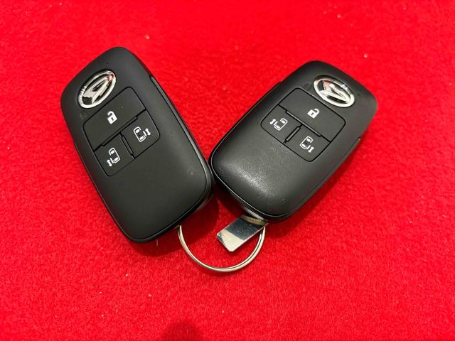 ムーヴキャンバスストライプスＧ　　ナビ付　バックモニター　ＬＥＤヘッドライトＬＥＤオートライト・フォグランプ　電動パーキングブレーキ　プッシュボタンスタート　セキュリティアラーム　バックカメラ　両側パワースライドドアウエルカムオープン機能　オート電動格納式ドアミラー（広島県）の中古車