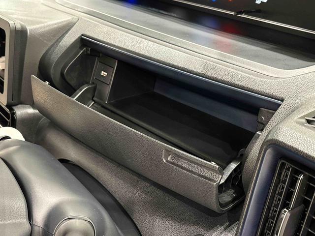 タントカスタムＲＳ　バックカメラＬＥＤオートライト　パワースライドドアウェルカムオープン機能　電動パーキングブレーキ　運転席助手席シートヒーター　アルミホイール　キーフリーシステム　　オート電動格納式ドアミラー（広島県）の中古車