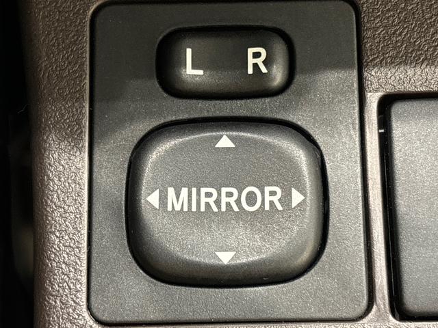 コペンローブ　ナビ　ＥＴＣ車載器　ドライブレコーダー電動開閉式ルーフ　ＬＥＤヘッドランプ　ハロゲンフォグランプ　　１６インチタイヤ＆アルミホイール　プッシュボタンスタート　セキュリティアラーム　スタビライザー（フロント・リヤ）（広島県）の中古車