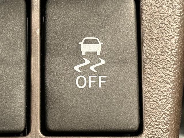 コペンローブ　ナビ　ＥＴＣ車載器　ドライブレコーダー電動開閉式ルーフ　ＬＥＤヘッドランプ　ハロゲンフォグランプ　　１６インチタイヤ＆アルミホイール　プッシュボタンスタート　セキュリティアラーム　スタビライザー（フロント・リヤ）（広島県）の中古車