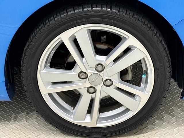 コペンローブ　ナビ　ＥＴＣ車載器　ドライブレコーダー電動開閉式ルーフ　ＬＥＤヘッドランプ　ハロゲンフォグランプ　　１６インチタイヤ＆アルミホイール　プッシュボタンスタート　セキュリティアラーム　スタビライザー（フロント・リヤ）（広島県）の中古車