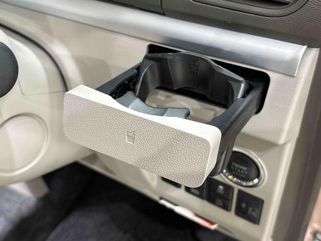 タントＸ　ホワイトアクセントＳＡIII　２トーンカラー　２ＷＤキーフリーシステム　助手席側電動スライドドア　マルチリフレクターハロゲンヘッドライト　キーフリー連動タイプ電動格納ドアミラー　ミラクルオープンドア　カーナビゲーション　バックカメラ（広島県）の中古車