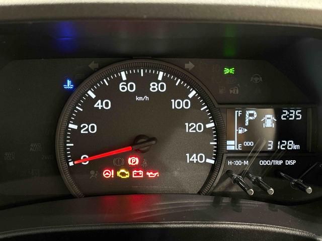 ハイゼットカーゴDXキーレスエントリー マニュアルエアコン 運転席・助手席パワーウインドウ オートライト ハンド式サイドブレーキ ハロゲンヘッドライト アイドリングストップ機能 テンパータイヤ(広島県)の中古車