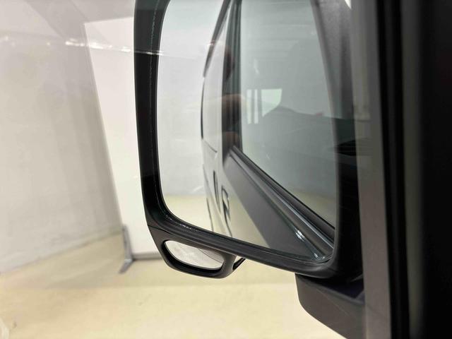 ハイゼットカーゴDXキーレスエントリー マニュアルエアコン 運転席・助手席パワーウインドウ オートライト ハンド式サイドブレーキ ハロゲンヘッドライト アイドリングストップ機能 テンパータイヤ(広島県)の中古車