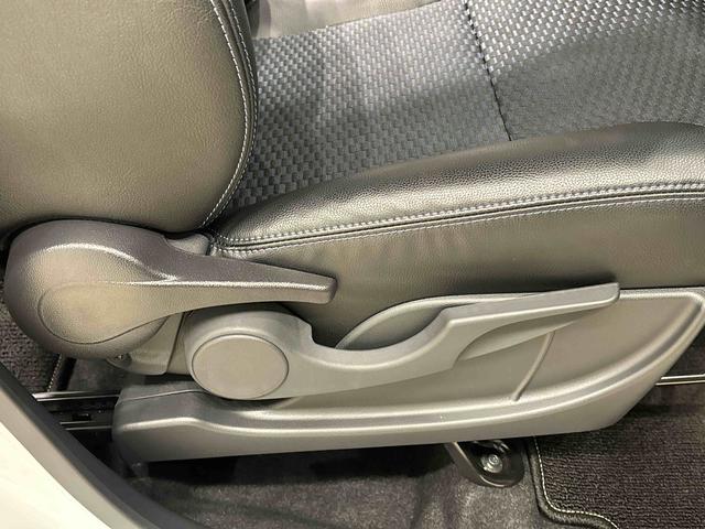 タントカスタムＲＳ　バックモニター対応　電動パーキングブレーキＬＥＤオートライト　パワースライドドアウェルカムオープン機能　オート電動格納式ドアミラー　助手席ロングスライド　助手席イージークローザー　アルミホイール　キーフリーシステム（広島県）の中古車