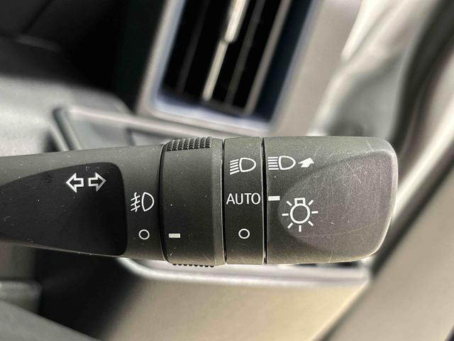 タントカスタムＸ　９インチディスプレイオーディオＬＥＤオートライト　パワースライドドアウェルカムオープン機能　オート電動格納式ドアミラー　助手席ロングスライド　助手席イージークローザー　アルミホイール　キーフリーシステム（広島県）の中古車