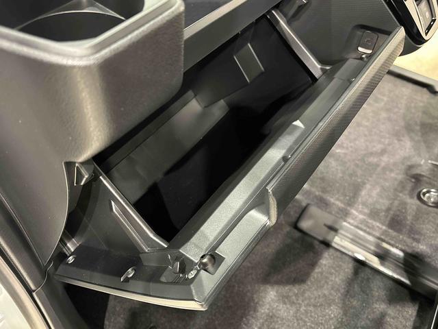 タントカスタムRSLEDオートライト パワースライドドアウェルカムオープン機能 電動パーキングブレーキ 運転席助手席シートヒーター アルミホイール キーフリーシステム オート電動格納式ドアミラー(広島県)の中古車