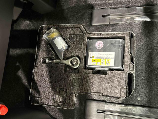 タントカスタムRSLEDオートライト パワースライドドアウェルカムオープン機能 電動パーキングブレーキ 運転席助手席シートヒーター アルミホイール キーフリーシステム オート電動格納式ドアミラー(広島県)の中古車