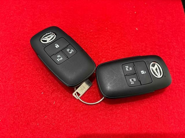 タントカスタムRSLEDオートライト パワースライドドアウェルカムオープン機能 電動パーキングブレーキ 運転席助手席シートヒーター アルミホイール キーフリーシステム オート電動格納式ドアミラー(広島県)の中古車