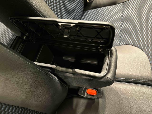 タントカスタムＲＳ　９インチディスプレイオーディオ（広島県）の中古車