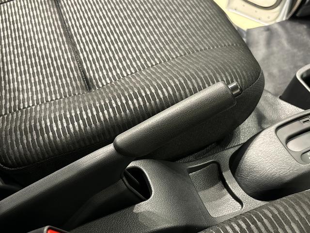 ハイゼットトラックジャンボエクストラ　　Ｒ７年式　未走行車　ＣＶＴ　２ＷＤＲ７年式　　未走行　　メーカー保証（保証継承）　納車前点検付き　　　　　　　　　　　　コーナーセンサー　　作業灯付き　　ＬＥＤヘッドライト　フォグランプ（広島県）の中古車