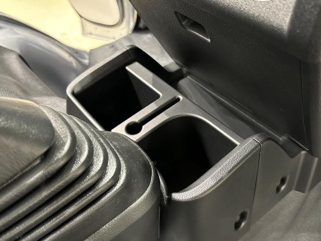 ハイゼットトラックジャンボエクストラ 4WD MTプッシュボタンスタート パワーウインドー 電動格納式ドアミラー ガードフレーム 格納式テールゲートチェーン LEDへッドランプ LEDフォグランプ スペアタイヤ(広島県)の中古車