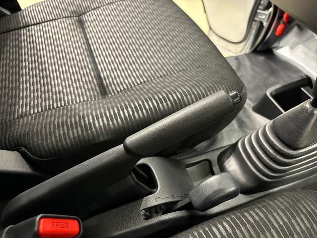 ハイゼットトラックジャンボエクストラ 4WD MTプッシュボタンスタート パワーウインドー 電動格納式ドアミラー ガードフレーム 格納式テールゲートチェーン LEDへッドランプ LEDフォグランプ スペアタイヤ(広島県)の中古車