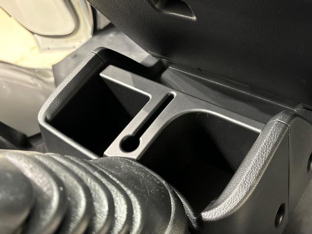 ハイゼットトラックジャンボエクストラプッシュボタンスタート　パワーウインドー　電動格納式ドアミラー　ガードフレーム　格納式テールゲートチェーン　ＬＥＤへッドランプ　ＬＥＤフォグランプ　スペアタイヤ（広島県）の中古車