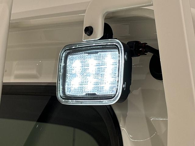 ハイゼットトラックジャンボエクストラプッシュボタンスタート　パワーウインドー　電動格納式ドアミラー　ガードフレーム　格納式テールゲートチェーン　ＬＥＤへッドランプ　ＬＥＤフォグランプ　スペアタイヤ（広島県）の中古車