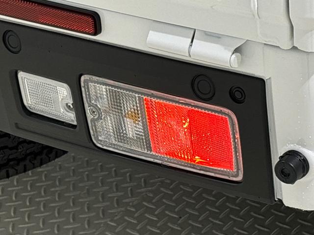 ハイゼットトラックジャンボエクストラプッシュボタンスタート　パワーウインドー　電動格納式ドアミラー　ガードフレーム　格納式テールゲートチェーン　ＬＥＤへッドランプ　ＬＥＤフォグランプ　スペアタイヤ（広島県）の中古車