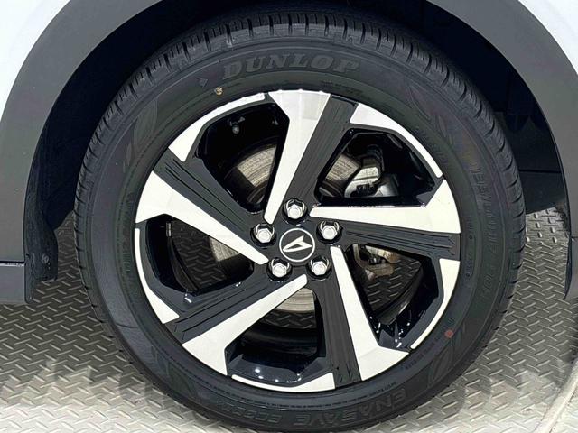 ロッキープレミアムG HEV ナビ ドラレコ ETCLEDヘッドランプ・フォグランプ 全車速追従機能付アダプティブクルーズコントロール アルミホイール シートヒーター(広島県)の中古車