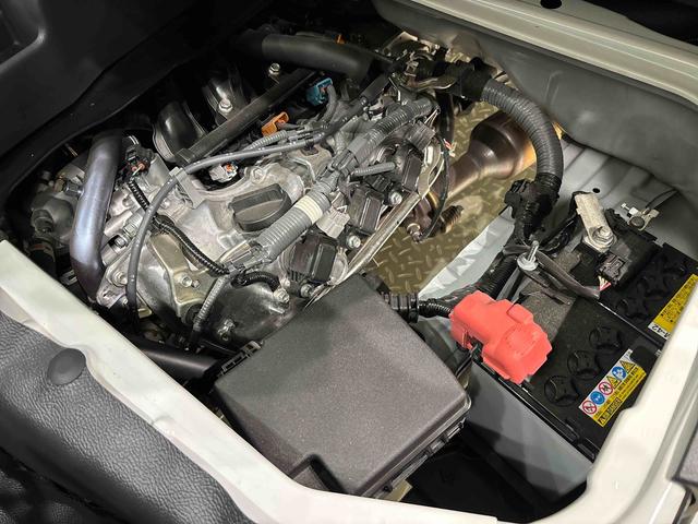 ハイゼットカーゴDX 4WD キーレスエントリー オーバーヘッドシェルフハロゲンヘッドランプ トップシェイドガラス 荷室ランプ コーナーセンサー AM・FMラジオ テンパータイヤ(広島県)の中古車