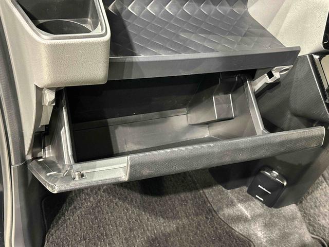 タントカスタムＲＳセレクション　カーナビ　バッククカメラ　ドラレコＬＥＤオートライト　パワースライドドアウェルカムオープン機能　オート電動格納式ドアミラー　助手席ロングスライド　助手席イージークローザー　アルミホイール　キーフリーシステム（広島県）の中古車