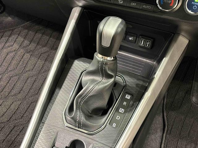 ロッキープレミアムG HEVLEDヘッドランプ・フォグランプ 全車速追従機能付アダプティブクルーズコントロール レーンキープコントロール ブラインドスポットモニター 17インチアルミホイール シートヒーター(広島県)の中古車