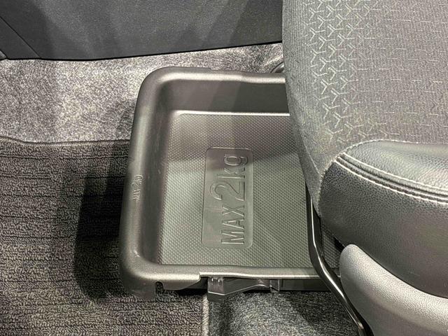 ロッキープレミアムG HEVLEDヘッドランプ・フォグランプ 全車速追従機能付アダプティブクルーズコントロール レーンキープコントロール ブラインドスポットモニター 17インチアルミホイール シートヒーター(広島県)の中古車