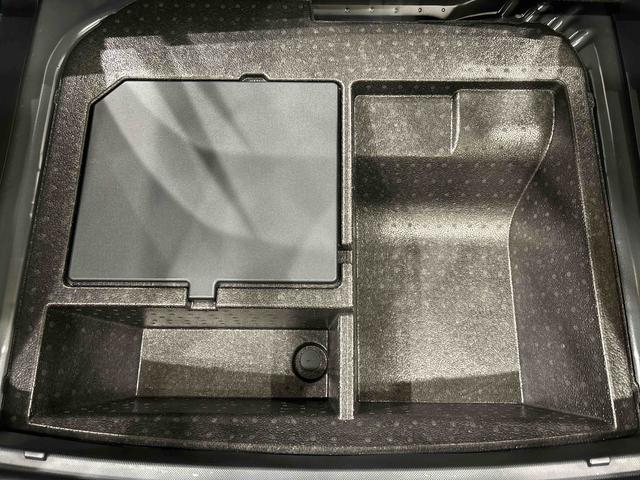 ロッキープレミアムG HEVLEDヘッドランプ・フォグランプ 全車速追従機能付アダプティブクルーズコントロール レーンキープコントロール ブラインドスポットモニター 17インチアルミホイール シートヒーター(広島県)の中古車