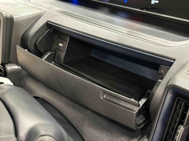 タントカスタムRS バックモニター 運転席・助手席シートヒーター電動パーキングブレーキ LEDヘッドライト・フォグランプ 純正15インチアルミホイール キーフリーシステム オートライト サイドエアバッグ オートエアコン 革巻きステアリングホイール(広島県)の中古車