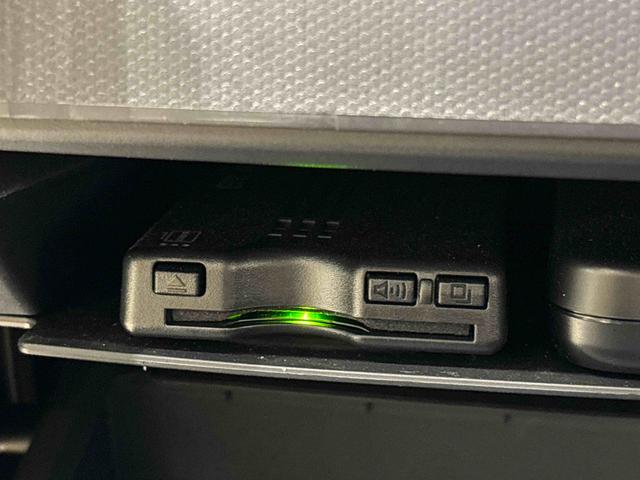 タフトG クロムベンチャー 電動パーキング スカイフィールトップ純正ナビ装着用アップグレードパック 運転席・助手席シートヒーター 運転席シートリフター チルトステアリング ナビ バックカメラ付き(広島県)の中古車