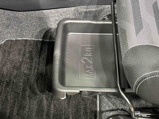 タフトG クロムベンチャー 電動パーキング スカイフィールトップ純正ナビ装着用アップグレードパック 運転席・助手席シートヒーター 運転席シートリフター チルトステアリング ナビ バックカメラ付き(広島県)の中古車