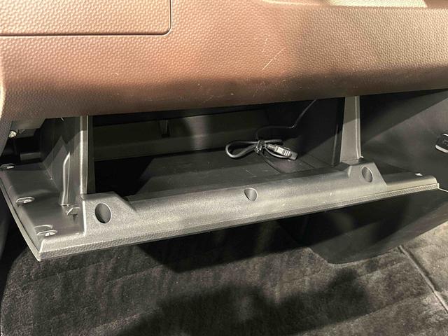 トールG SAII 純正ナビ パノラマモニター ETCハロゲンヘッドランプ 14インチフルホイールキャップ オートライト プッシュボタンスタート クルーズコントロール パワースライドドア コーナーセンサー(広島県)の中古車