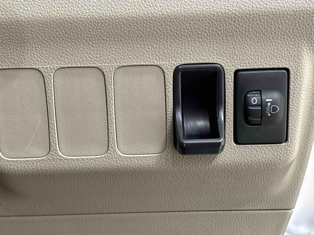 ミラＸＥＴＣ　電動格納式ドアミラー　キーレスエントリーシステム　マニュアルエアコン　　セキュリティーアラーム　ヘッドライトレベリングＣＤオーディオ（広島県）の中古車