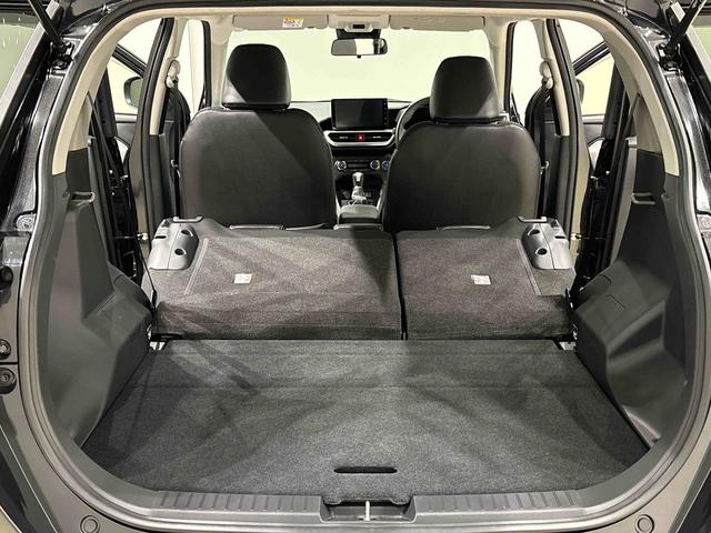 ロッキープレミアムＧ　ＨＥＶ　ディスプレイオーディオＬＥＤヘッドランプ・フォグランプ　全車速追従機能付アダプティブクルーズコントロール　レーンキープコントロール　アルミホイール　シートヒーター（広島県）の中古車