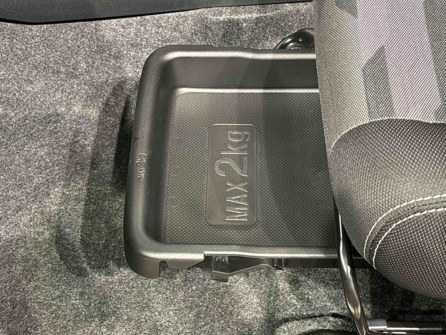 タフトＧ　クロムベンチャー　喫煙車スカイフィールトップ　クロムパック　メッキパック　シルバーアンダーガーニッシュ　インテリアアクセント　ＬＥＤオートライト＆フォグランプ　電動パーキングブレーキ　バックカメラ　アルミホイール（広島県）の中古車