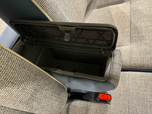 ムーヴキャンバスストライプスG ナビ・バックカメラLEDオートライト・フォグランプ 電動パーキングブレーキ プッシュボタンスタート セキュリティアラーム バックカメラ 両側パワースライドドアウエルカムオープン機能 オート電動格納式ドアミラー(広島県)の中古車