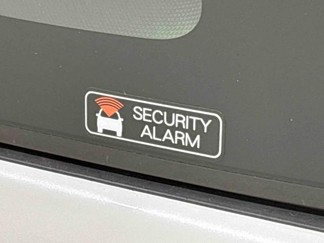 ムーヴキャンバスストライプスG ナビ・バックカメラLEDオートライト・フォグランプ 電動パーキングブレーキ プッシュボタンスタート セキュリティアラーム バックカメラ 両側パワースライドドアウエルカムオープン機能 オート電動格納式ドアミラー(広島県)の中古車