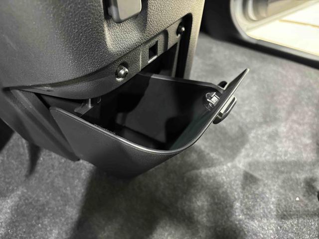 ムーヴキャンバスストライプスＧ　電動パーキングブレーキＬＥＤオートライト・フォグランプ　電動パーキングブレーキ　プッシュボタンスタート　セキュリティアラーム　バックカメラ　両側パワースライドドアウエルカムオープン機能　オート電動格納式ドアミラー（広島県）の中古車