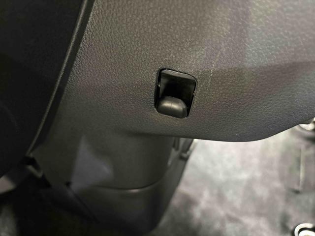 ムーヴキャンバスストライプスＧ　電動パーキングブレーキＬＥＤオートライト・フォグランプ　電動パーキングブレーキ　プッシュボタンスタート　セキュリティアラーム　バックカメラ　両側パワースライドドアウエルカムオープン機能　オート電動格納式ドアミラー（広島県）の中古車