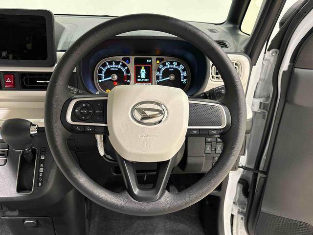 ムーヴキャンバスストライプスＧ　バックモニター　電動パーキングブレーキＬＥＤオートライト・フォグランプ　電動パーキングブレーキ　プッシュボタンスタート　セキュリティアラーム　バックカメラ　両側パワースライドドアウエルカムオープン機能　オート電動格納式ドアミラー（広島県）の中古車