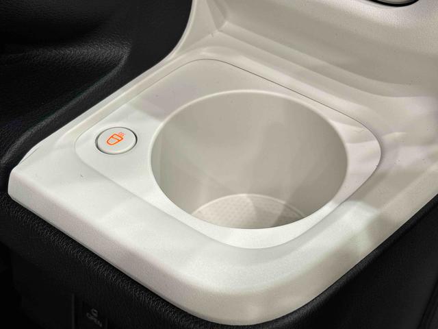 ムーヴキャンバスストライプスＧターボ　バックモニター　後席パワースライドドア運転席・助手席シートヒーター　ＬＥＤヘッドライト・フォグランプ　電動パーキングブレーキ　サイドエアバッグ　オートライト　オートエアコン　キーフリーシステム　プッシュボタンスタート（広島県）の中古車