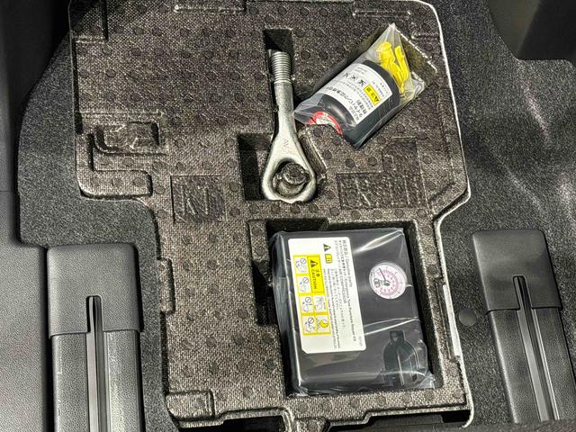 タントファンクロス純正ナビ装着用アップグレードパック　電動パーキングブレーキ　オートブレーキホールド機能　運転席・助手席シートヒーター　ＳＲＳサイドエアバッグ　フルＬＥＤヘッドランプ　ＬＥＤフォグランプ（広島県）の中古車