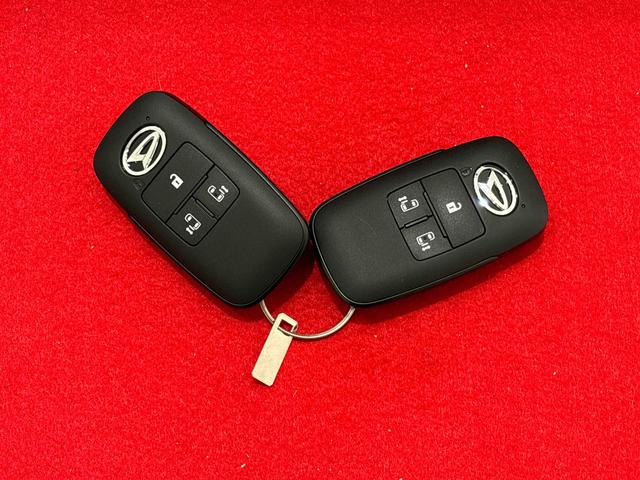 タントファンクロス純正ナビ装着用アップグレードパック　電動パーキングブレーキ　オートブレーキホールド機能　運転席・助手席シートヒーター　ＳＲＳサイドエアバッグ　フルＬＥＤヘッドランプ　ＬＥＤフォグランプ（広島県）の中古車