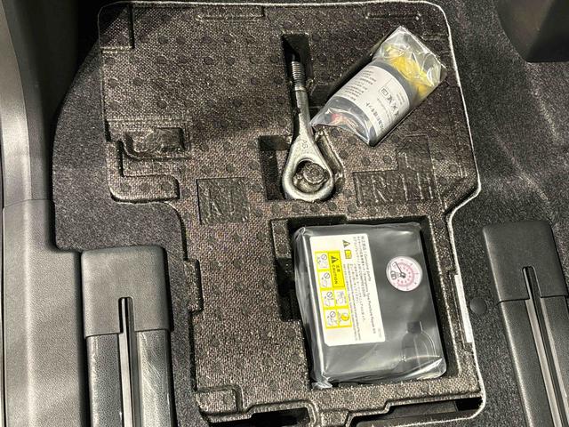 タントカスタムＲＳディスプレイオーディオ・パノラマパーキングＬＥＤオートライト　パワースライドドアウェルカムオープン機能　オート電動格納式ドアミラー　助手席ロングスライド　助手席イージークローザー　アルミホイール　キーフリーシステム（広島県）の中古車