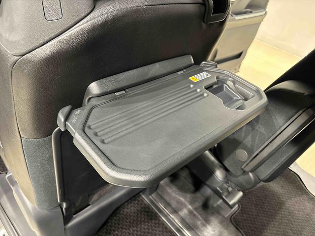 タントカスタムＲＳディスプレイオーディオ・パノラマパーキングＬＥＤオートライト　パワースライドドアウェルカムオープン機能　オート電動格納式ドアミラー　助手席ロングスライド　助手席イージークローザー　アルミホイール　キーフリーシステム（広島県）の中古車