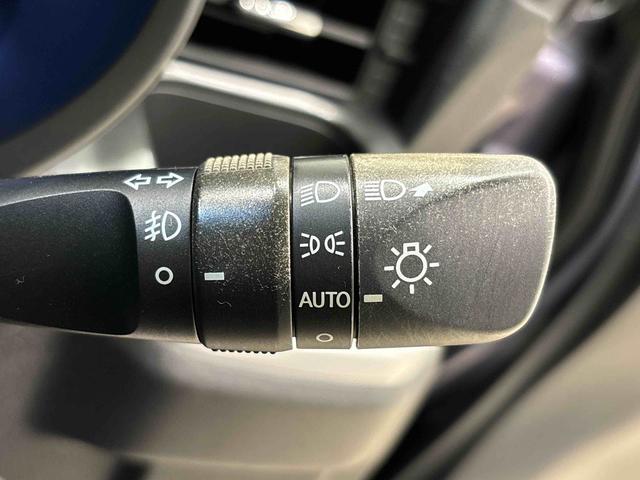 ムーヴカスタム　ＲＳ　ＳＡ　バックモニター対応　電動格納ドアミラーＬＥＤオートハイビーム・フォグランプ　運転席シートヒーター　アルミホイール　オートライト　プッシュボタンスタート　セキュリティアラーム（広島県）の中古車