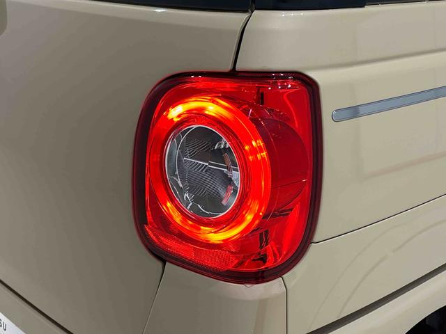 ムーヴキャンバスセオリーＧ　バックモニター対応カメラ　シートヒーターＬＥＤオートライト・フォグランプ　電動パーキングブレーキ　プッシュボタンスタート　セキュリティアラーム　バックカメラ　両側パワースライドドアウエルカムオープン機能　オート電動格納式ドアミラー（広島県）の中古車