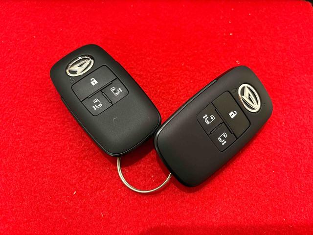 ムーヴキャンバスセオリーＧ　バックモニター対応カメラ　シートヒーターＬＥＤオートライト・フォグランプ　電動パーキングブレーキ　プッシュボタンスタート　セキュリティアラーム　バックカメラ　両側パワースライドドアウエルカムオープン機能　オート電動格納式ドアミラー（広島県）の中古車