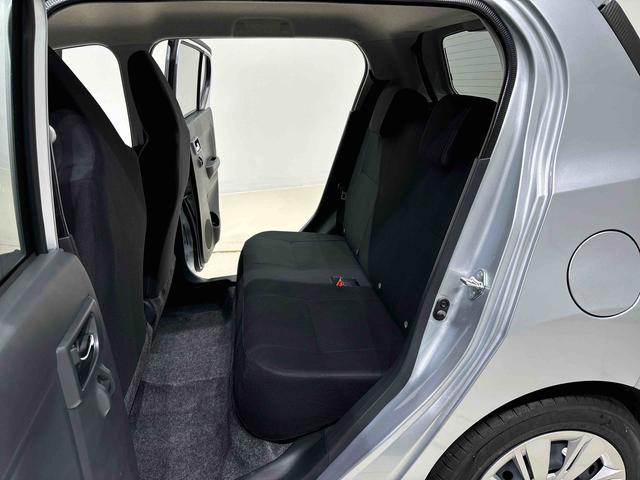 ミライースＸ　リミテッドＳＡIII　ＬＥＤヘッドライト　バックカメラ付リヤスモークガラス　キーレスエントリーシステム　オートライト　オートハイビーム　電動格納式ドアミラー　パワーウィンドウ　セキュリティアラーム　オーディオレス　１４インチフルホイールキャップ（広島県）の中古車