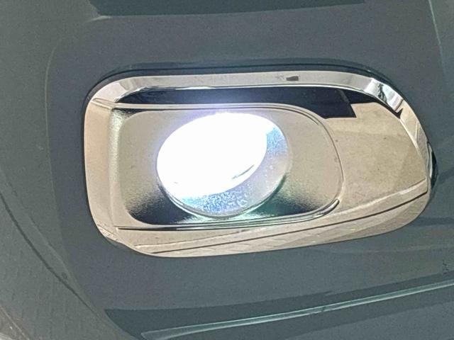 ムーヴキャンバスストライプスＧターボＬＥＤオートライト・フォグランプ　電動パーキングブレーキ　プッシュボタンスタート　セキュリティアラーム　バックカメラ　両側パワースライドドアウエルカムオープン機能　オート電動格納式ドアミラー（広島県）の中古車